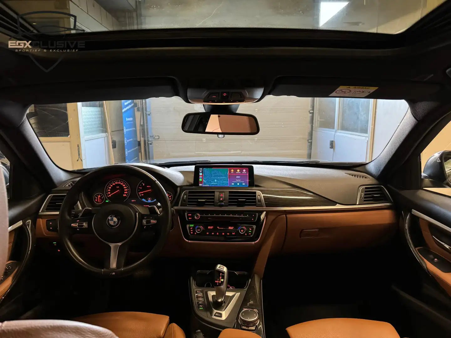 BMW 330 330e High Executive HUD/AppleCarplay/360/Pano