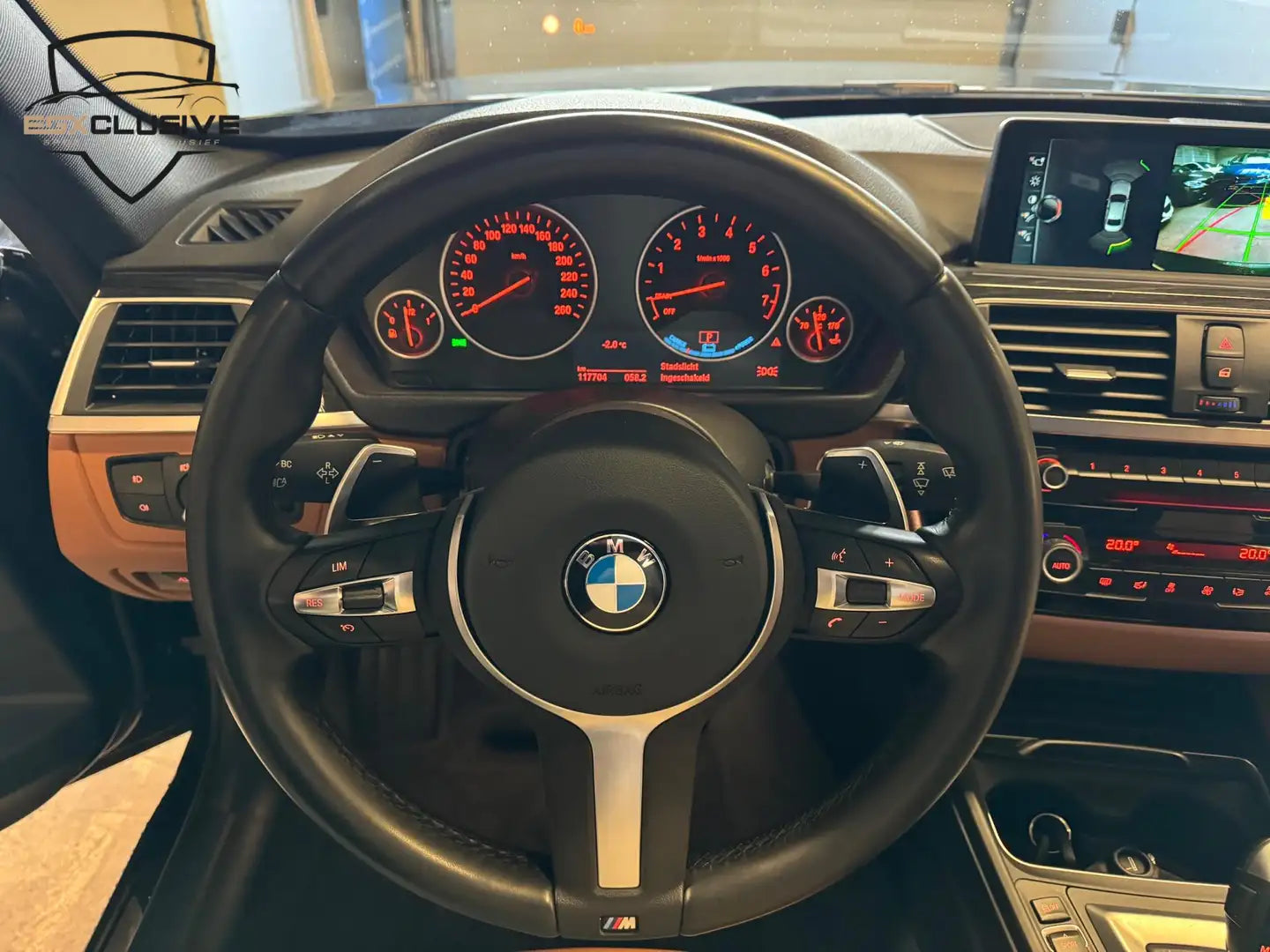 BMW 330 330e High Executive HUD/AppleCarplay/360/Pano