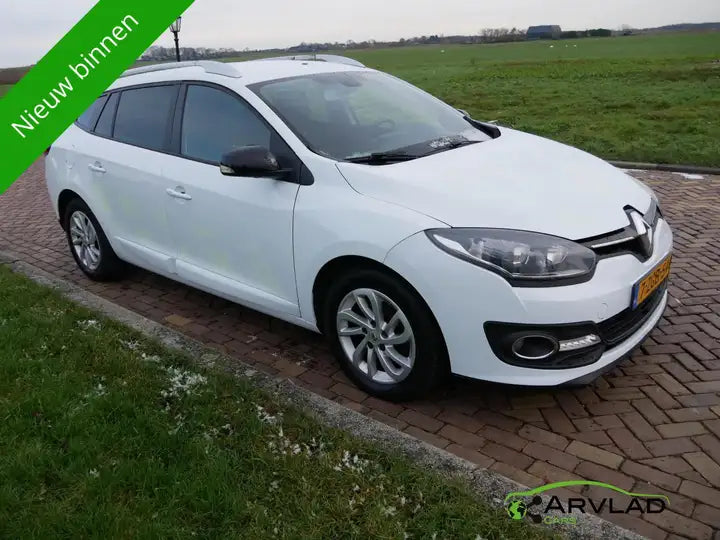 Renault Megane Estate 1.5 dCi Limited ACC NAVI 2015  € 4.599,