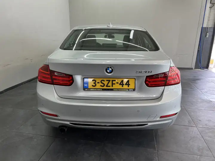 BMW 320 320i EfficientDynamics Edition High Executive