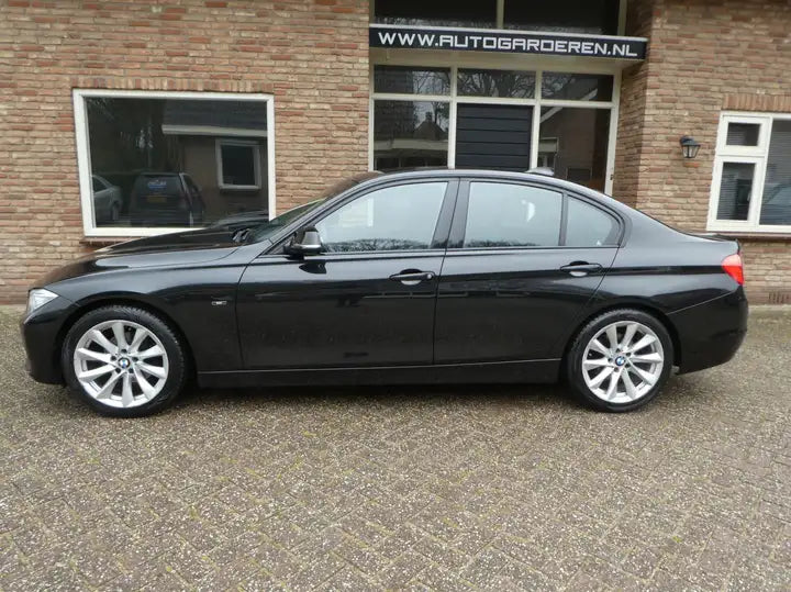 BMW 320 320i EfficientDynamics Edition Upgrade Edition Led